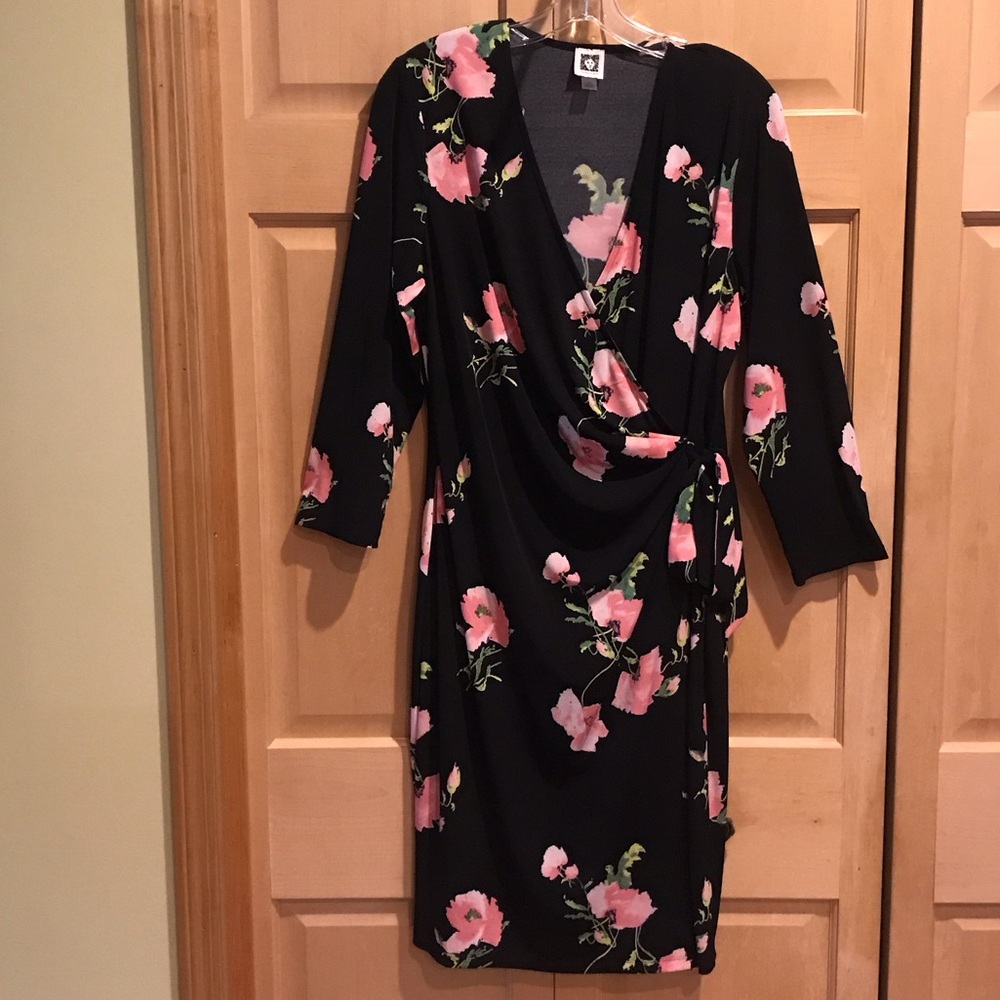 Anne Klein Black and Pink Floral 3/4  Sleeve Dress